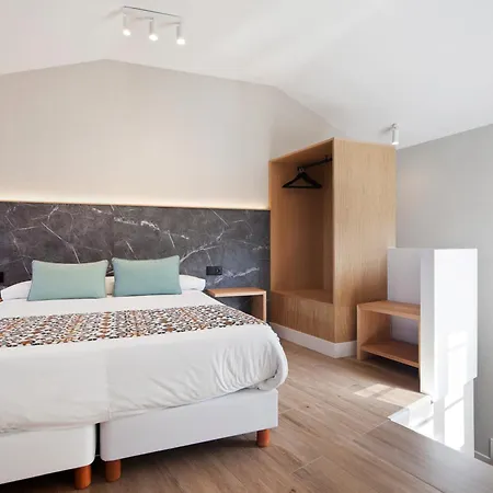 Pr 25 De Julio Πανσιόν Σαντιάγο ντε Κομποστέλα