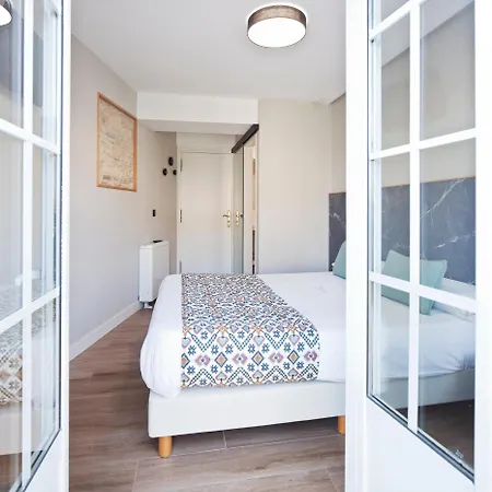 Πανσιόν Pr 25 De Julio