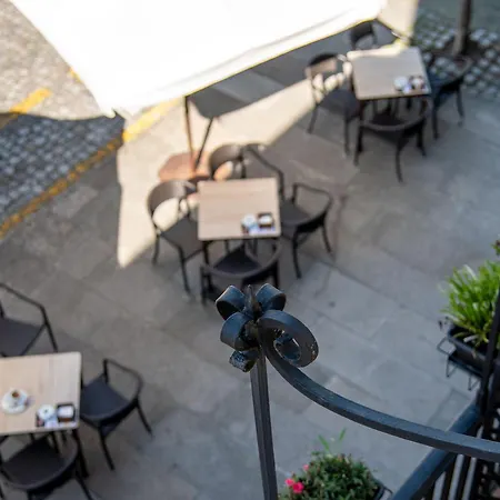 Πανσιόν Pr 25 De Julio 3*