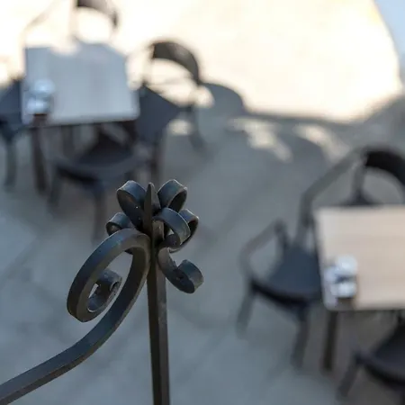 Πανσιόν Pr 25 De Julio 3*